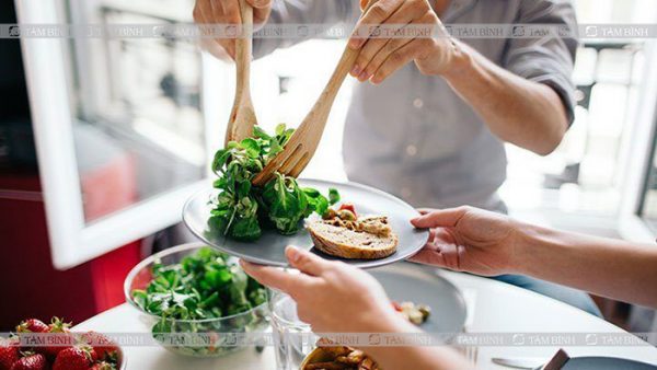 tầm quan trọng của chế độ dinh dưỡng và tiền mãn kinh